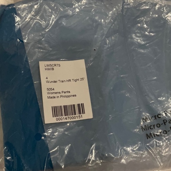 E - Lululemon Wunder Train High-Rise Tight 25"
Hawaiian Blue - Picture 6 of 6